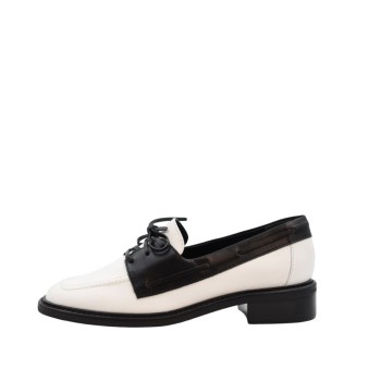 ΓΥΝΑΙΚΕΙΟ LOAFERS ΛΕΥΚΟ/ΜΑΥΡΟ CARRANO 845009/FAC01-SOFT LEATHER WHITE/BLACK