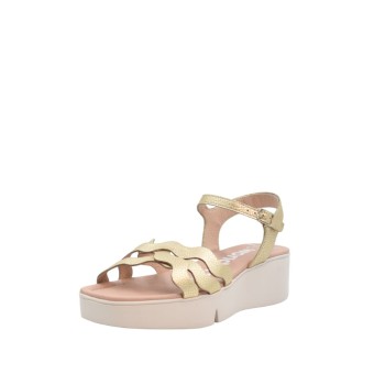 WOMEN'S SANDALS GOLD WONDERS B-7943 PLATINO
