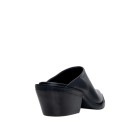 ΓΥΝΑΙΚΕΙΟ MULE ΜΑΥΡΟ CARRANO 616024/FAC01-VEGETAL P.COURO ΓΥΝΑΙΚΕΙΟ MULE ΜΑΥΡΟ CARRANO 616024/FAC01-VEGETAL P.COURO