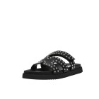 ΓΥΝΑΙΚΕΙΑ SLIPPERS ΜΑΥΡΟ STEVE MADDEN SM11003772-03001-032 BLACK WITH STUDS LEATHER ΓΥΝΑΙΚΕΙΑ SLIPPERS ΜΑΥΡΟ STEVE MADDEN SM11003772-03001-032 BLACK WITH STUDS LEATHER