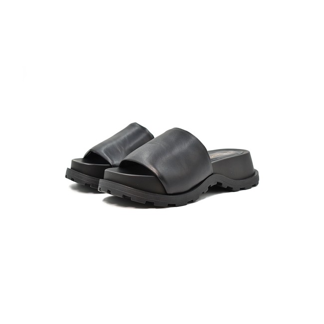 ΓΥΝΑΙΚΕΙΑ SLIPPERS ΜΑΥΡΟ CARRANO 451002-PINT01